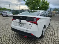 Used Toyota Prius 122 HP (89 kW) 2020 White Hatchback