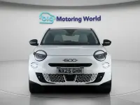 Usado Fiat 600 S 101 HP (74 kW) 2025 Branco SUV