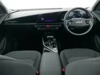 Gebraucht Kia Niro 139 PS (102 kW) 2024 Grau SUV