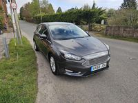 Begagnad Ford Focus Titanium 2016 Grå Halvkombi
