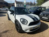 Used Mini Cooper D 2015 White Hatchback