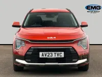 Używany Kia Niro 180 KM (132 kW) 2023 Pomarańczowy SUV