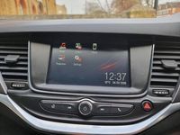 Used Vauxhall Astra Design Edition 125 HP (91 kW) 2016 Silver Hatchback