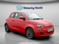 Używany Fiat 500e Red 86 kW (118 KM) 2024 Czerwony Hatchback