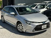 Usado Toyota Corolla 2021 Plateado Familiar