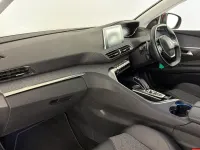 Used Peugeot 3008 Allure 131 HP (96 kW) 2020 Ultimate red SUV