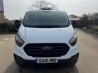 Used Ford Transit Custom 105 HP (77 kW) 2019 White Van