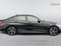 Begagnad BMW 330e M Sport 288 HK (211 kW) 2025 Svart