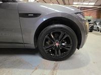 Used Jaguar F-Pace Portfolio 180 HP (132 kW) 2017 Grey SUV