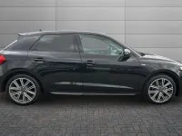 Usado Audi A1 S-Line 116 CV (85 kW) 2026 Negro SUV