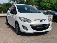 Used Mazda 2 Edition 84 HP (61 kW) 2014 White Hatchback
