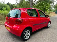 Used Toyota Yaris 2003 Red Hatchback