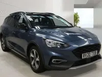 Used Ford Focus Active 120 HP (88 kW) 2020 Blue Estate