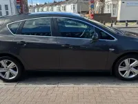 Second-hand Vauxhall Astra SRi 115 CP (84 kW) 2014 Gri Hatchback