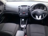 Used Kia Ceed 113 HP (83 kW) 2011 Silver Hatchback