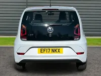 Używany VW up! Move 60 KM (44 kW) 2017 Srebrny Hatchback