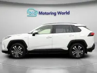 Used Toyota RAV4 Hybrid 222 HP (163 kW) 2019 White SUV