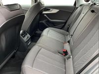 Begagnad Audi A4 Comfort 161 HK (118 kW) 2023 Vit Sedan