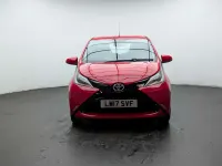 Second-hand Toyota Aygo X-play 68 CP (50 kW) 2017 Roșu Hatchback