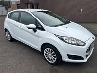 Usado Ford Fiesta Style 82 HP (60 kW) 2013 Branco Citadino