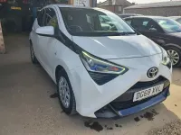 Used Toyota Aygo X-play 2018 White Hatchback