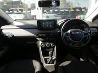 Begagnad Dacia Jogger Expression 109 HK (80 kW) 2023 Svart Minibuss