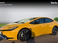 Used Toyota Prius 223 HP (164 kW) 2025 Yellow Hatchback