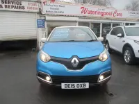Used Renault Captur Dynamique 90 HP (66 kW) 2015 Blue/cream SUV