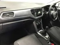 Usado VW T-Roc 150 HP (110 kW) 2022 SUV
