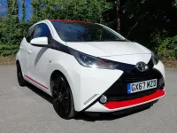 Used Toyota Aygo x-press 69 HP (50 kW) 2017 White Hatchback