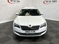 Used Skoda Superb SE 120 HP (88 kW) 2017 White Estate