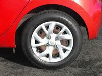 Used Hyundai i10 SE 87 HP (63 kW) 2018 Red Hatchback