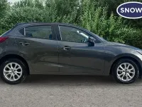 Usado Mazda 2 90 HP (66 kW) 2019 Cinzento Citadino