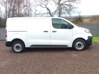 Käytetty Peugeot Expert 2020 Valkoinen Van