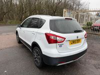 Used Suzuki SX4 SZ-T 120 HP (88 kW) 2015 White Hatchback