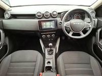 Used Dacia Duster Journey 90 HP (66 kW) 2023 White SUV