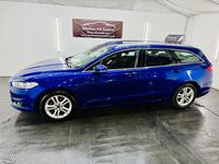 Usado Ford Mondeo Titanium 2015 Azul Carrinha
