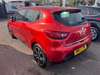 Używany Renault Clio IV Dynamique 90 KM (66 kW) 2013 Czerwony Hatchback