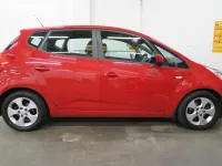 Used Kia Venga 2010 Red Hatchback