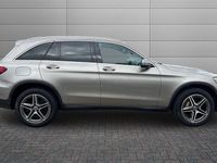 Second-hand Mercedes GLC300e AMG line 320 CP (235 kW) 2022 Argintiu Break