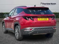 Used Hyundai Tucson SE 180 HP (132 kW) 2021 Red SUV