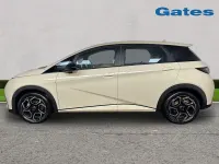Używany BYD Dolphin Boost 130 kW (177 KM) 2025 Biały Hatchback