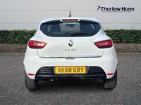 Used Renault Clio IV Play 75 HP (55 kW) 2018 White Hatchback