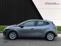 Used Renault Clio V Evolution 143 HP (105 kW) 2025 Grey Hatchback