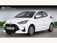 Used Toyota Yaris Hybrid 113 HP (83 kW) 2024 White Hatchback