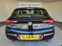 Used Vauxhall Astra SRi 200 HP (147 kW) 2018 Black Hatchback