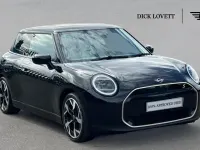 Used Mini Cooper SE Hatch 158 kW (215 HP) 2024 Black Hatchback