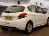 Usado Peugeot 208 Access 68 HP (50 kW) 2015 Branco Citadino