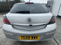 Used Vauxhall Astra Design Edition 115 HP (84 kW) 2009 Silver Hatchback