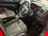 Used Vauxhall Meriva 100 HP (73 kW) 2015 Red MPV